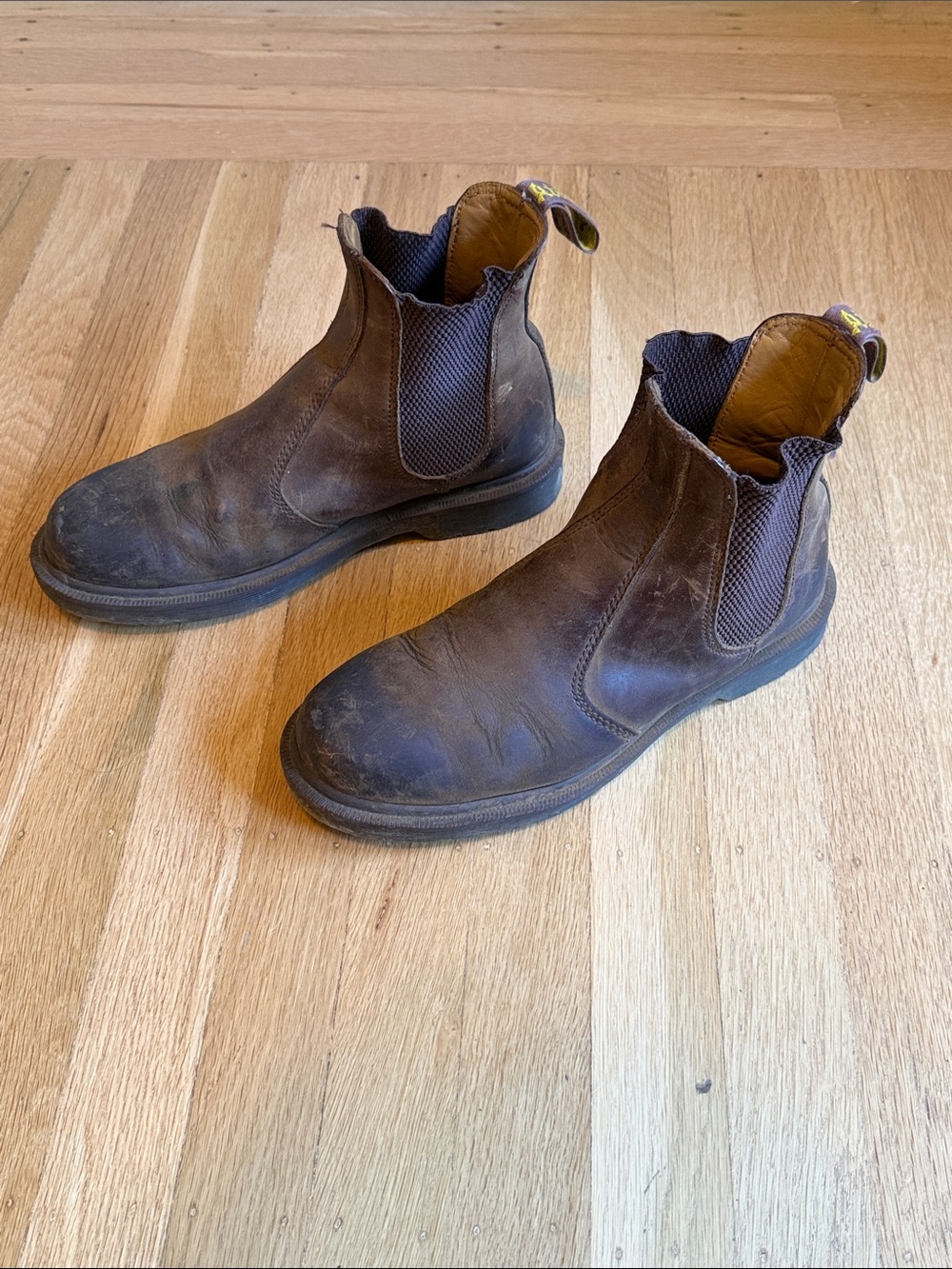 Women's Brown Chelsea Ankle Boots - Picture 5 of 10